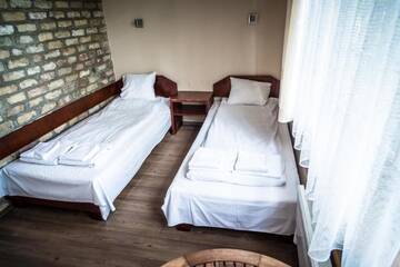 Фото номера Коттедж с видом на озеро Отель Porto Resort г. Лиласте 4